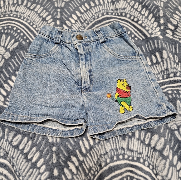 ABC Kids Pooh Bear Demin Shorts - Picture 1 of 9